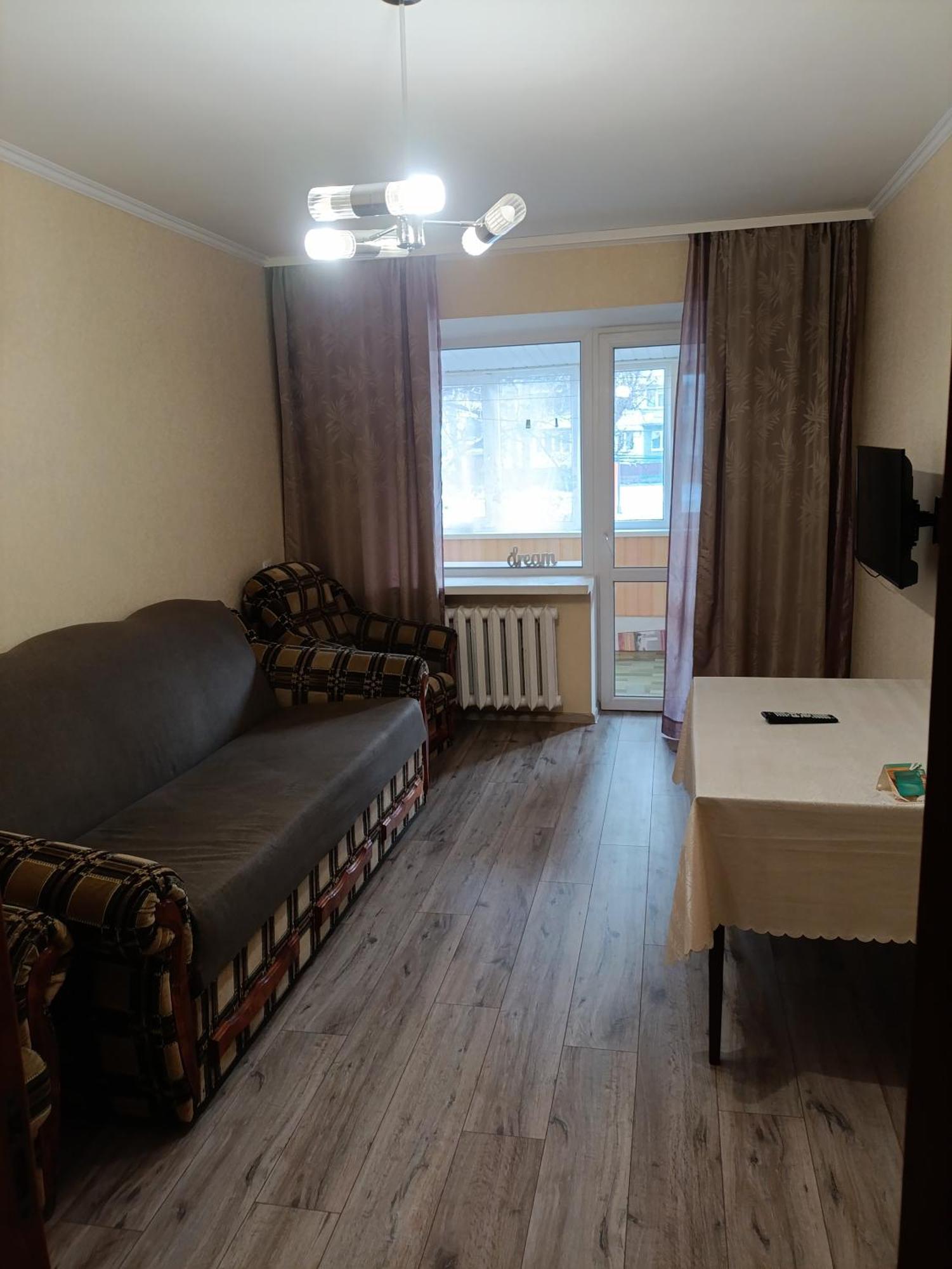 Apartments Near The Trinity Church On Dovzhenko Street,102 Cherníhiv Exterior foto